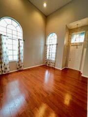 OLYMPIA 2 - Residential Lease