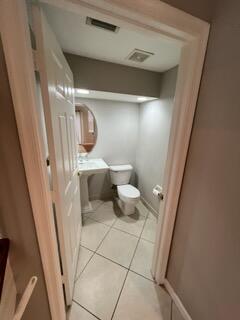 OLYMPIA 2 - Residential Lease