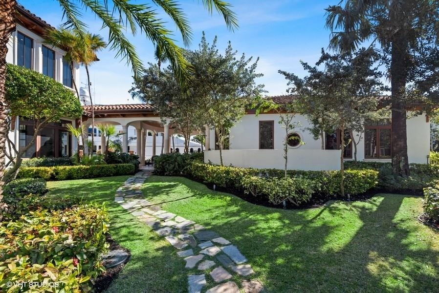 Photo 55 of 75 of 632 2ND KEY DR house