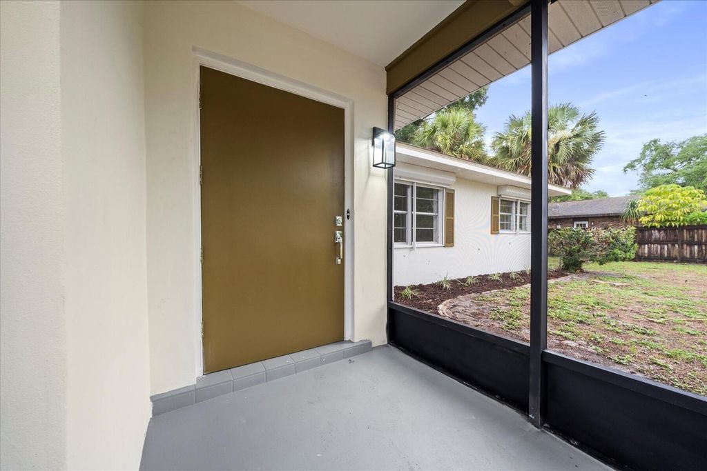 Photo of 7406 Pacific Avenue, Fort Pierce, FL 34951 (MLS # R11001450)