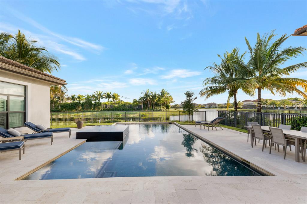 Seven Bridges - Residential