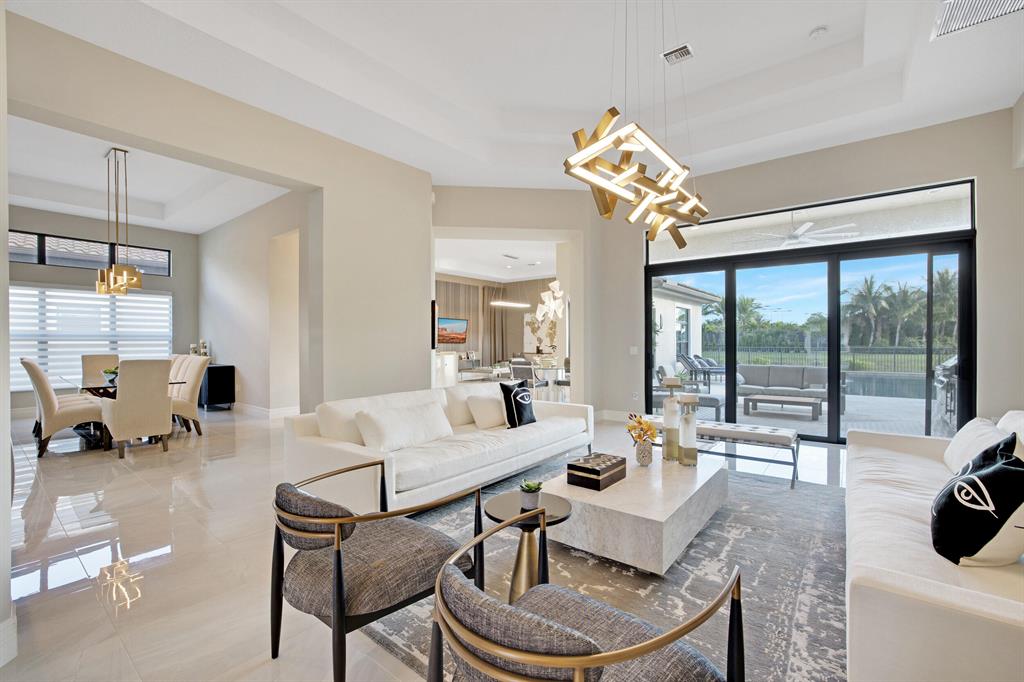 Seven Bridges - Residential