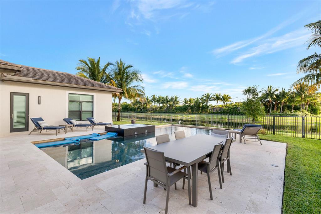 Seven Bridges - Residential