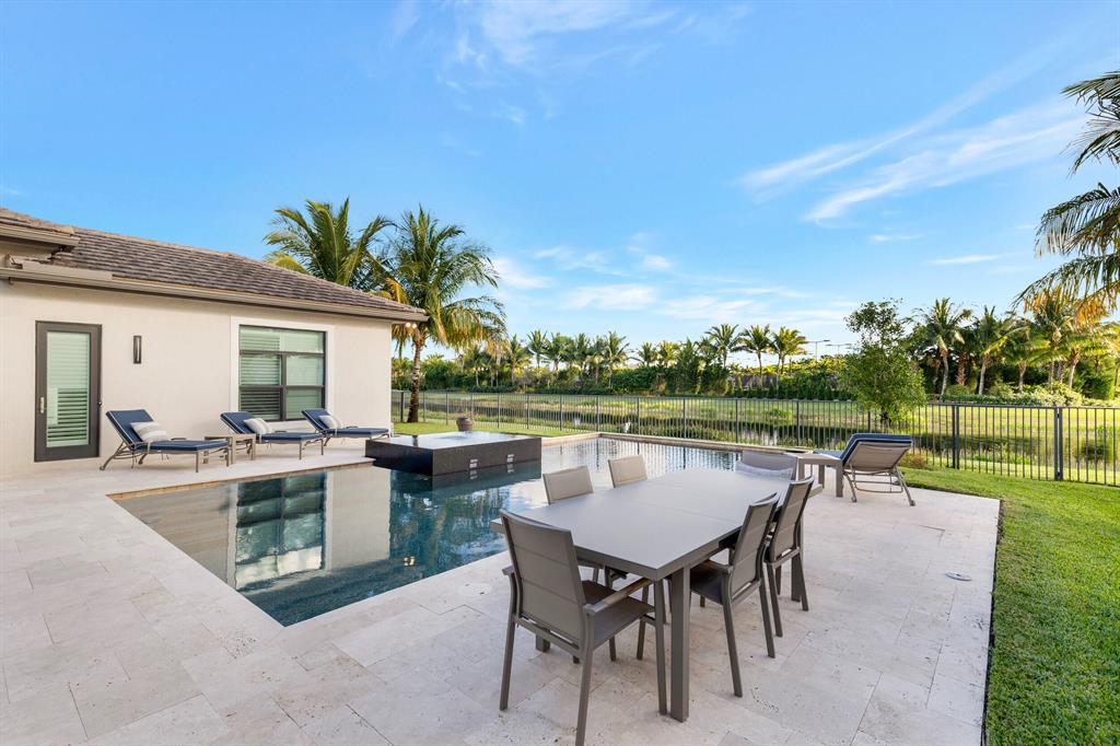 Seven Bridges - Residential