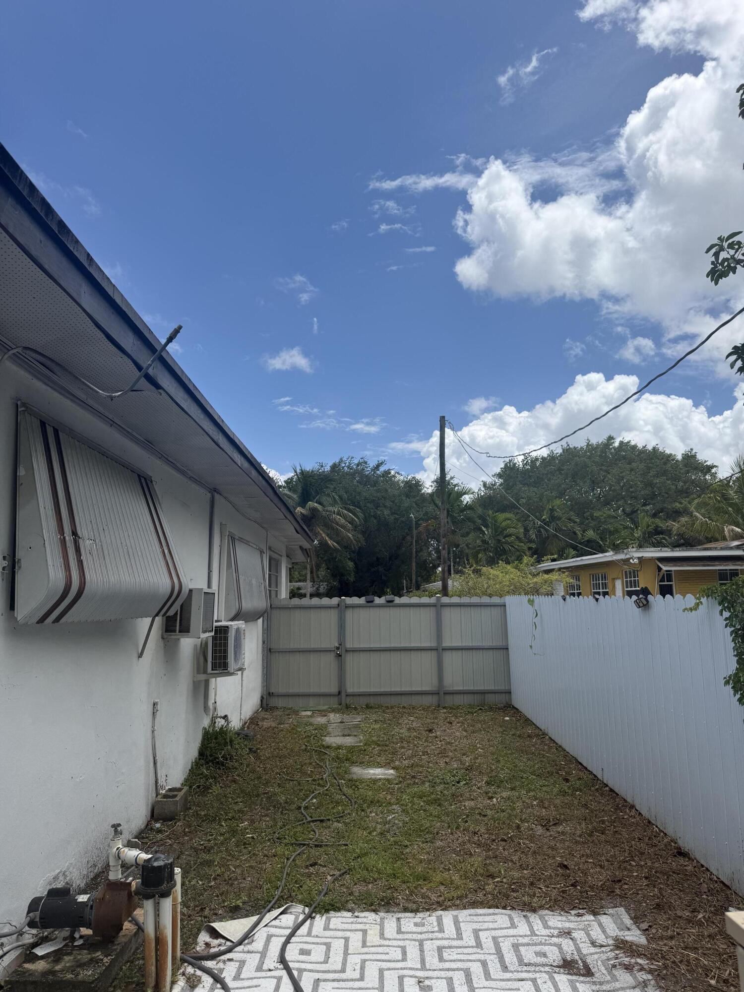 Miami Gardens Estates Sec - Residential Lease