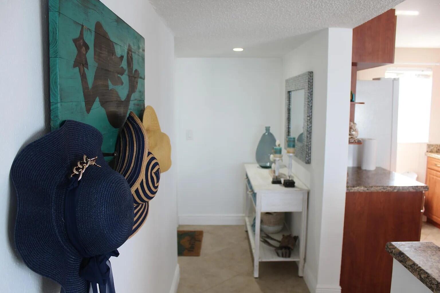 ATLANTIS CONDOMINIUM BUIL - Residential Lease