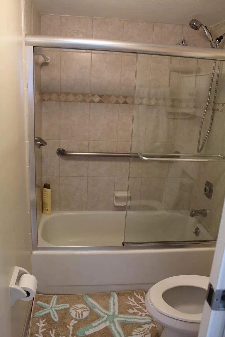 ATLANTIS CONDOMINIUM BUIL - Residential Lease