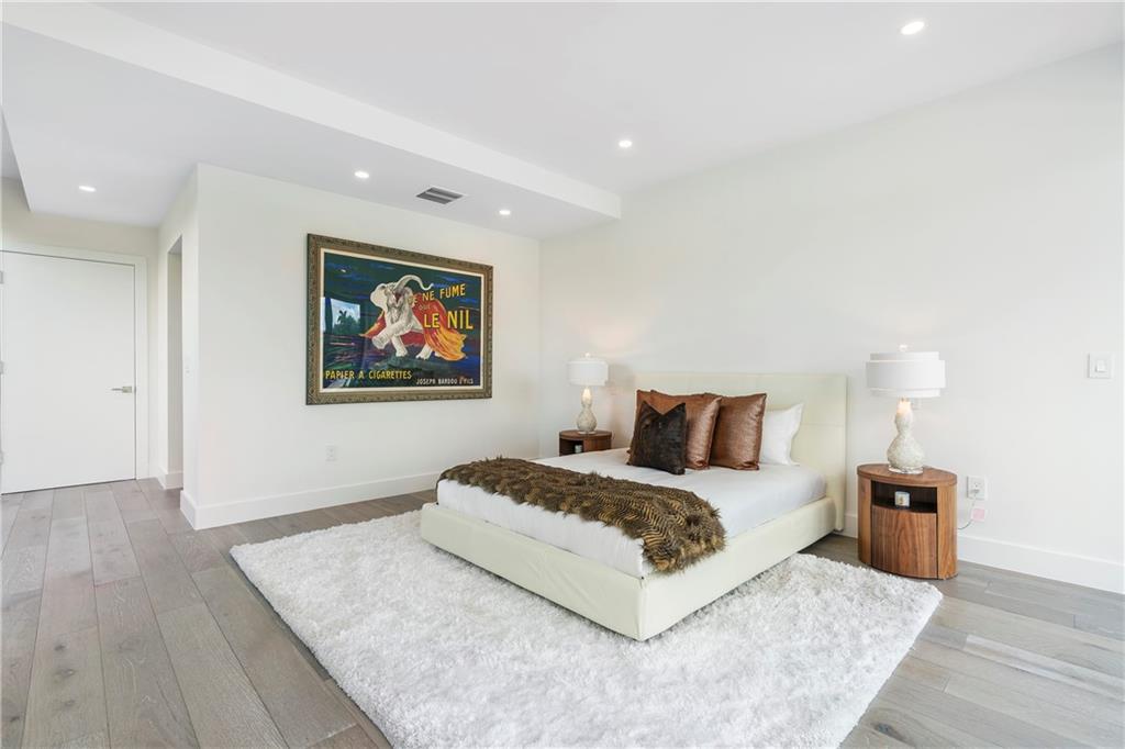 Beach Way Heights - Residential