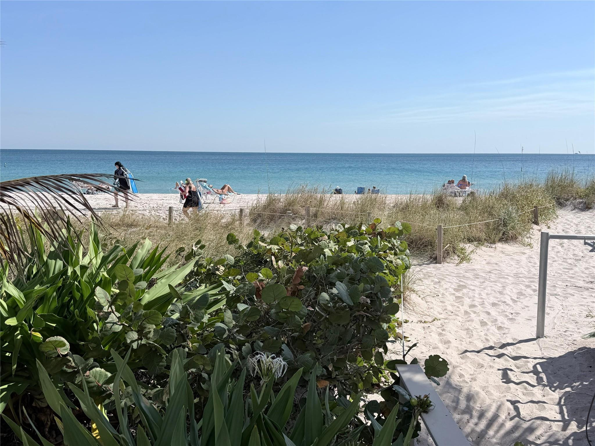 Claridge Condo - Residential