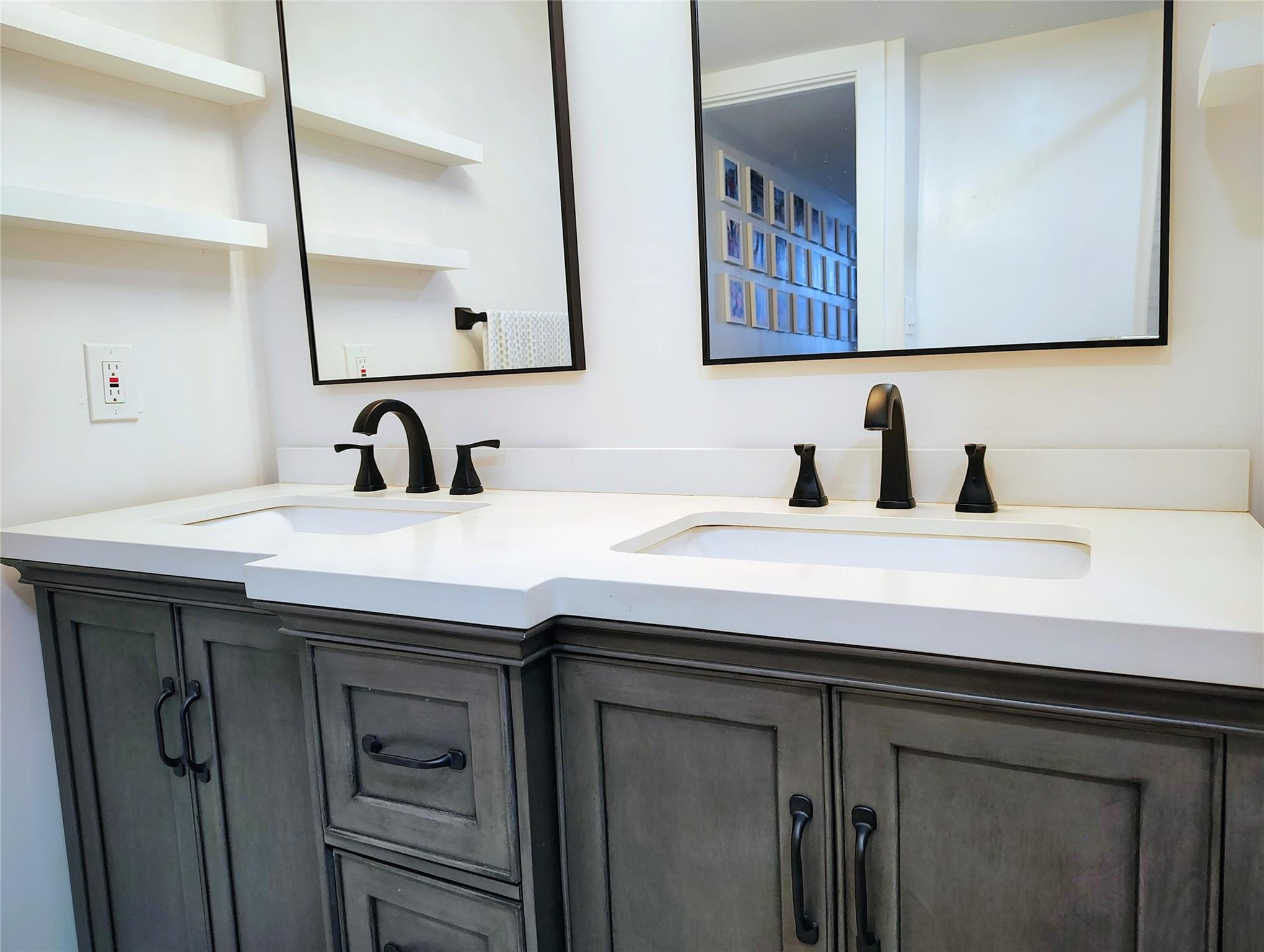 Claridge Condo - Residential