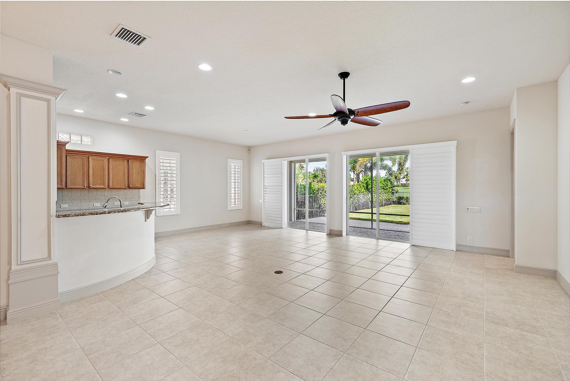 IBIS GOLF AND COUNTRY CLU - Residential