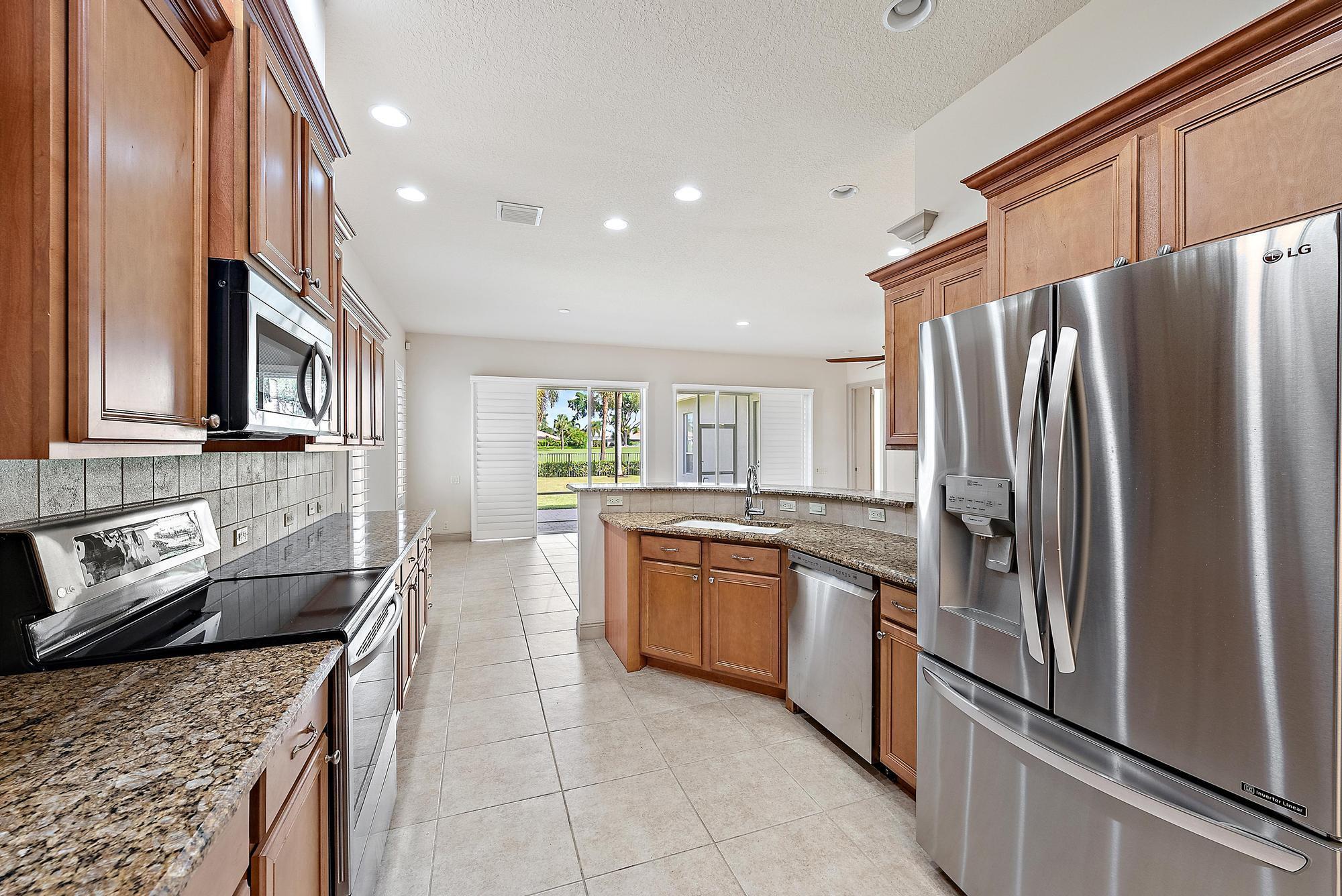 IBIS GOLF AND COUNTRY CLU - Residential