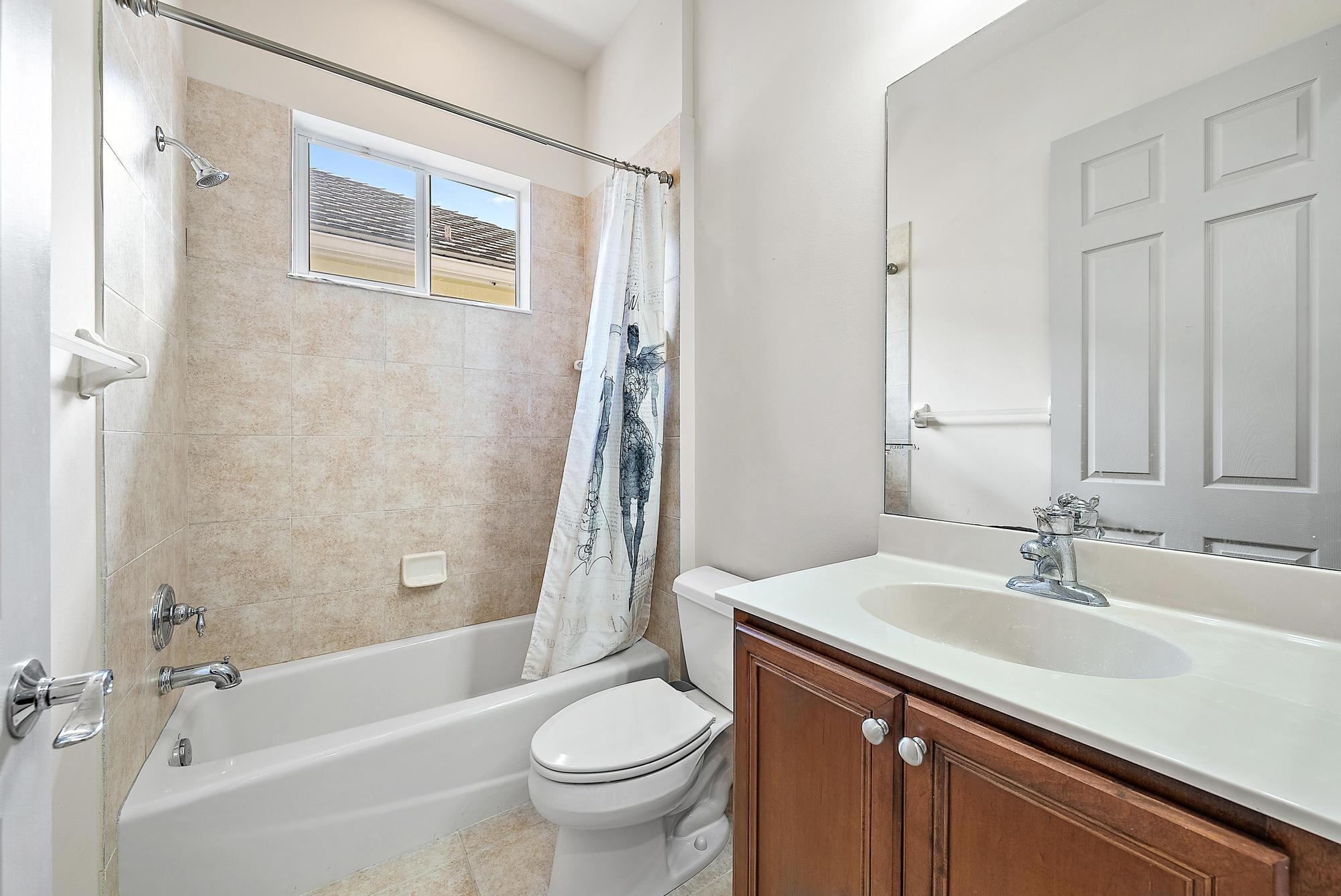 IBIS GOLF AND COUNTRY CLU - Residential