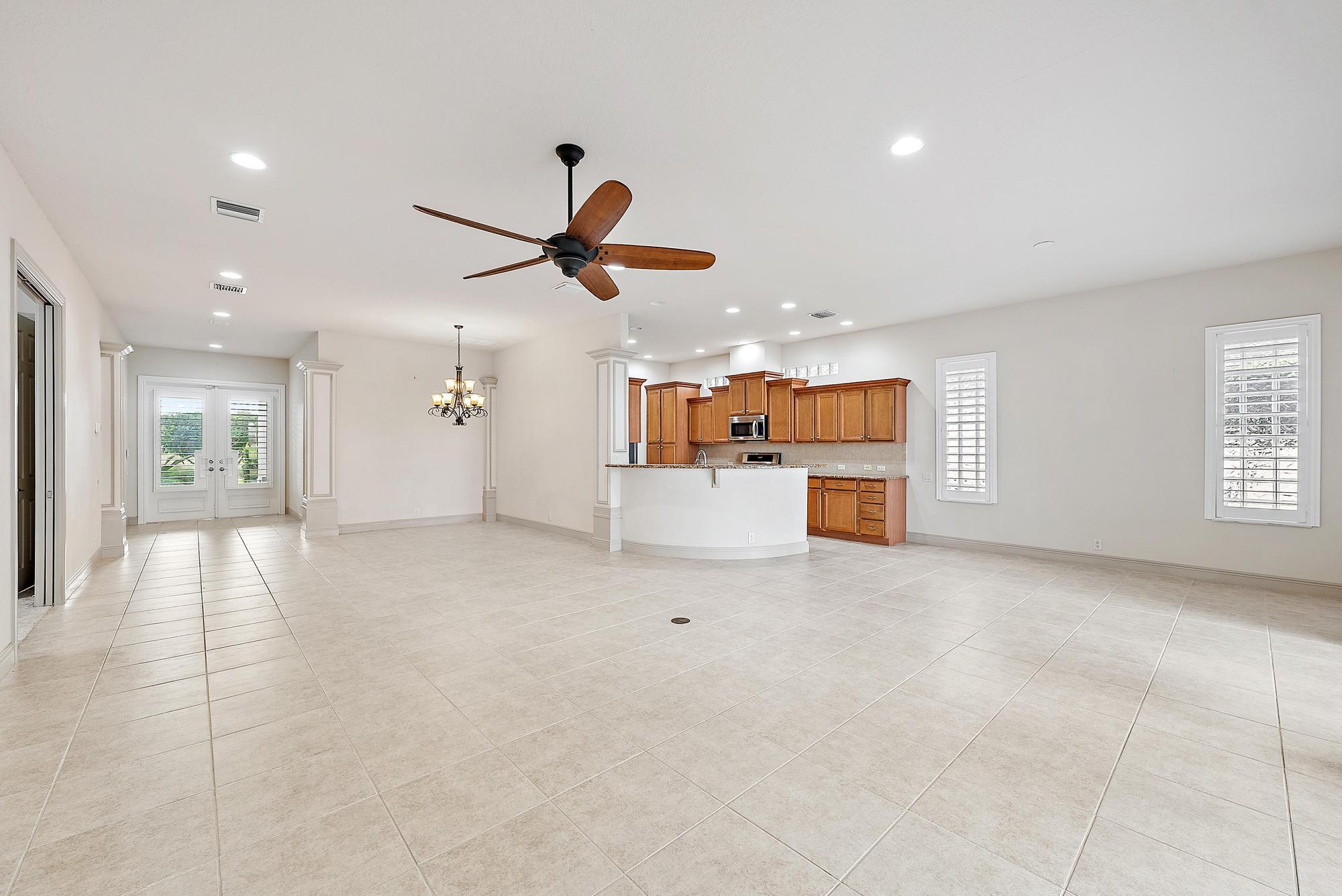 IBIS GOLF AND COUNTRY CLU - Residential