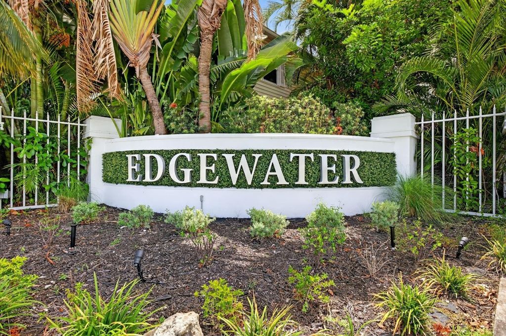 Photo of 1901 NE 15th Avenue #1901, Fort Lauderdale, FL 33305 (MLS # F10519580)