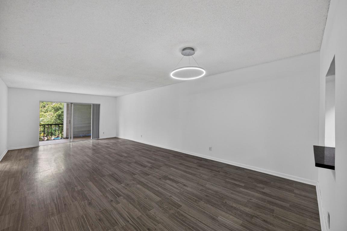 INVERRARY COUNTRY CLUB - Residential