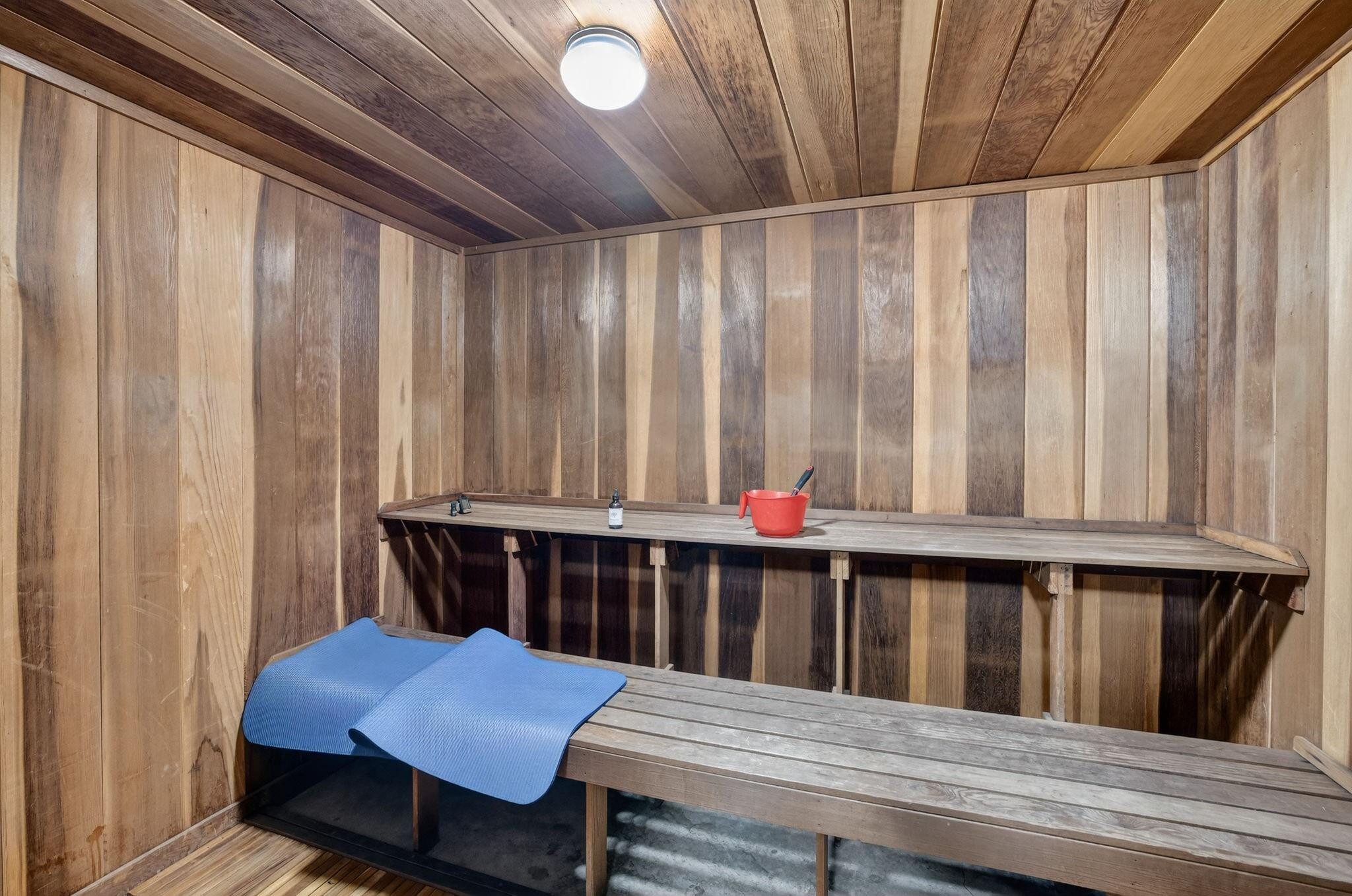 Bay Yacht Club Condo - Residential