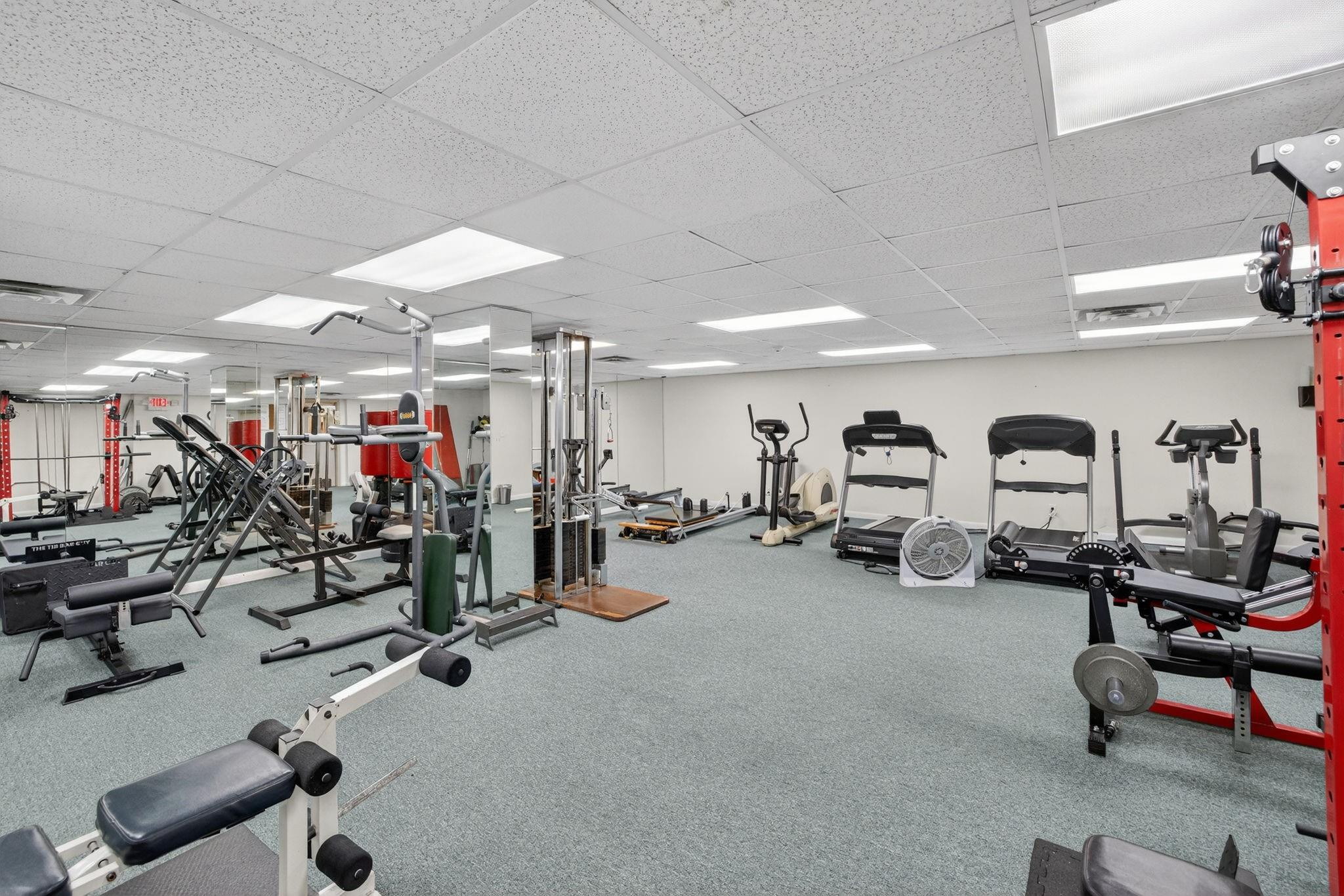 Bay Yacht Club Condo - Residential