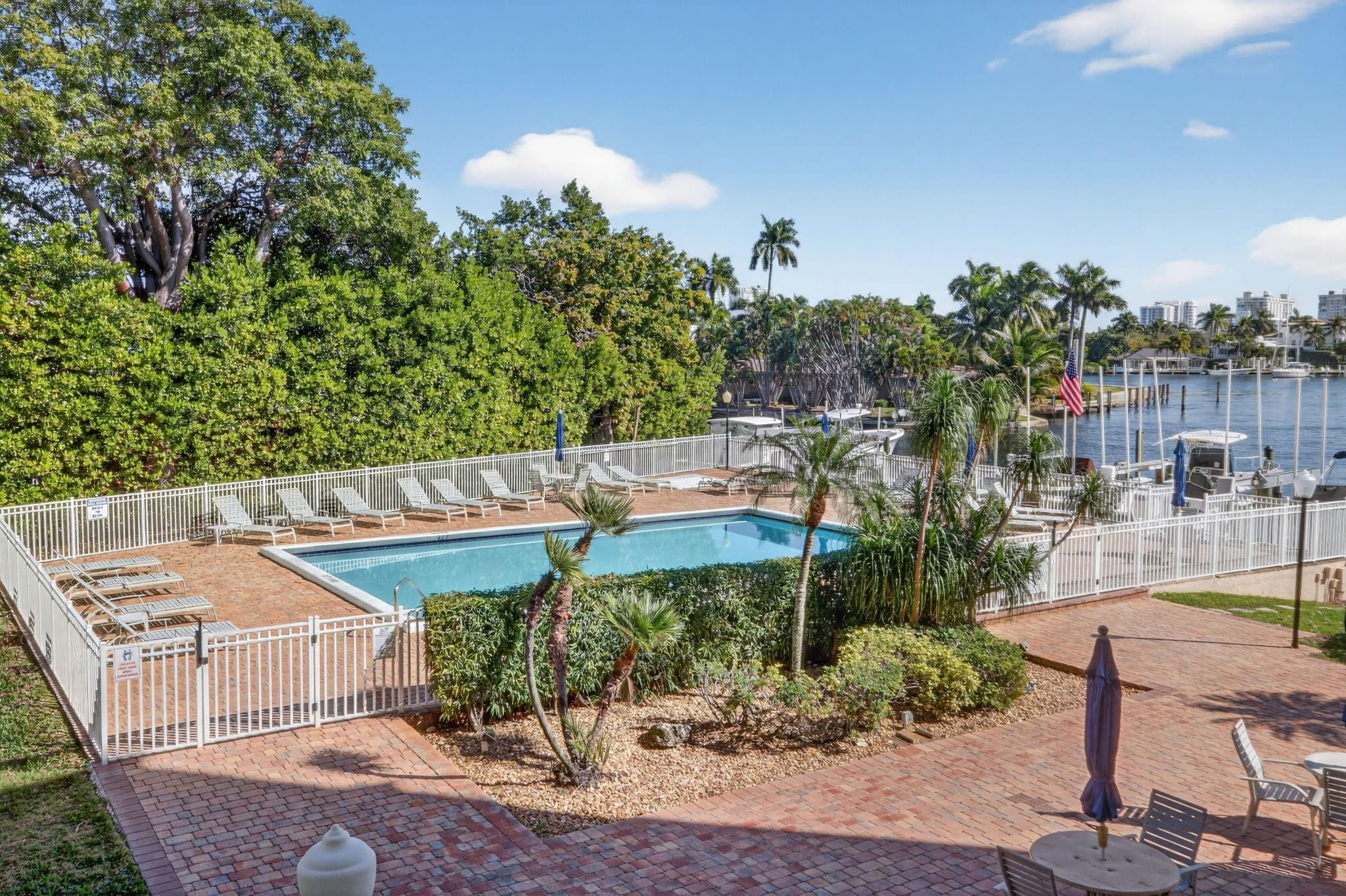 Bay Yacht Club Condo - Residential