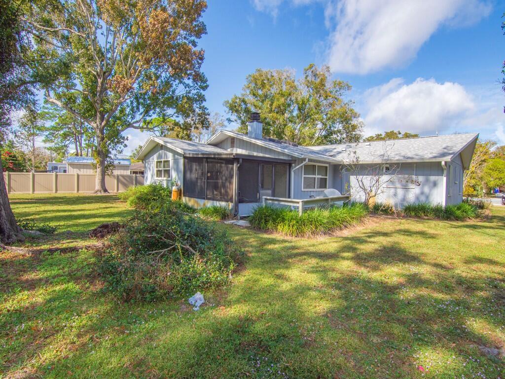 BLOCK MANOR - Residential