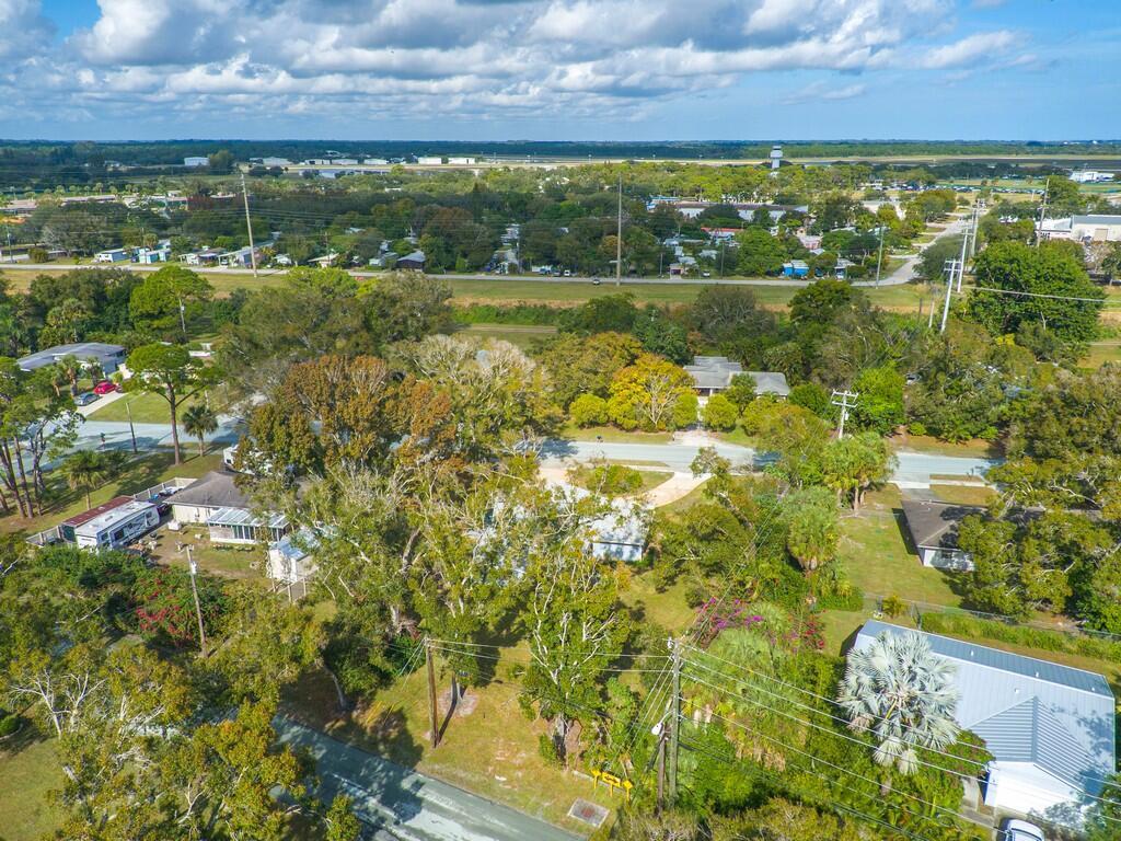 BLOCK MANOR - Residential