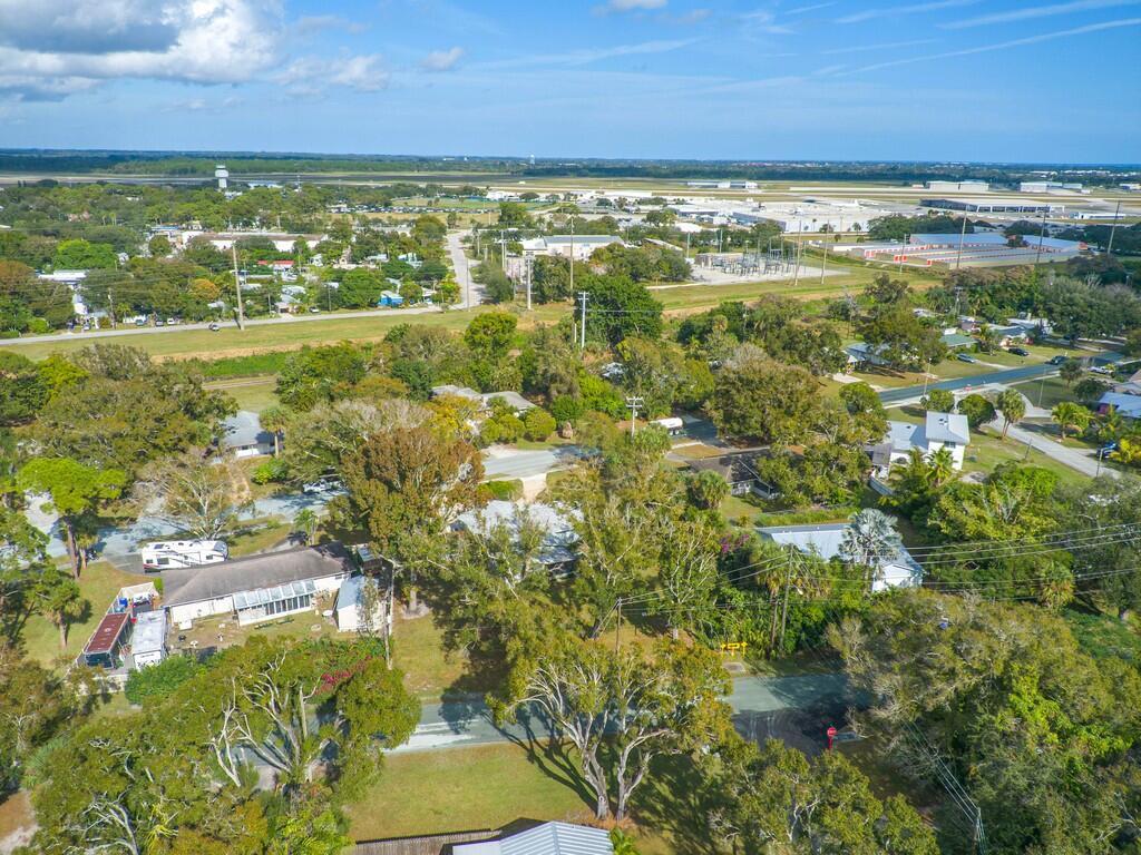 BLOCK MANOR - Residential