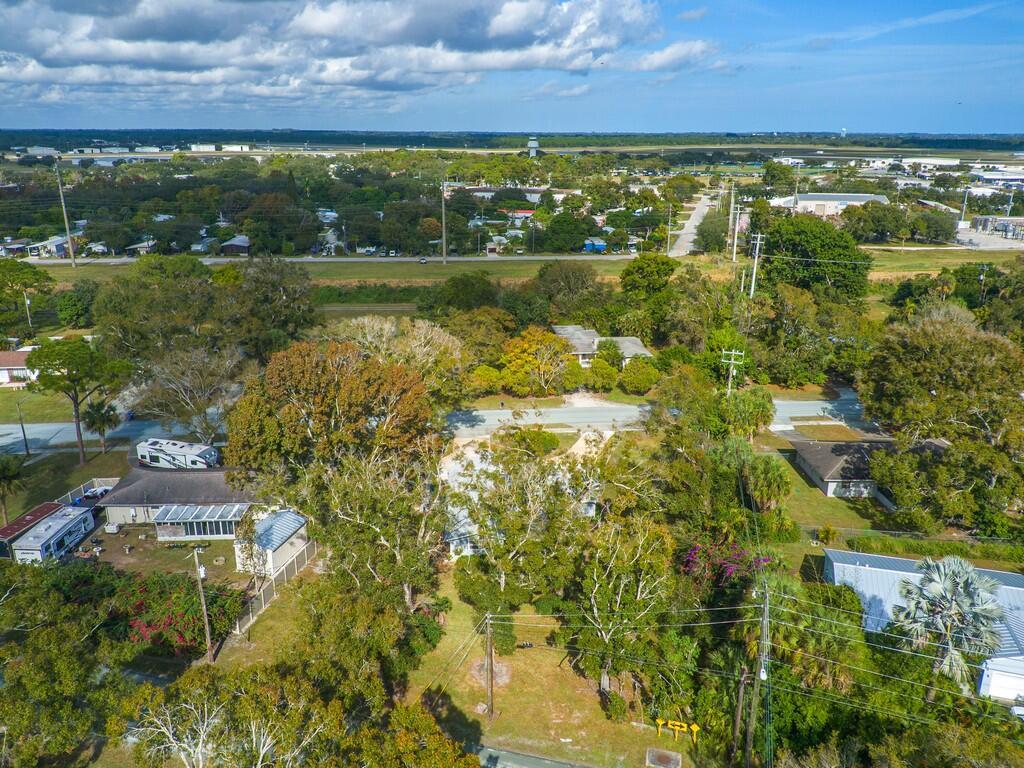 BLOCK MANOR - Residential