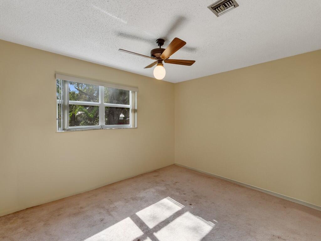 BLOCK MANOR - Residential