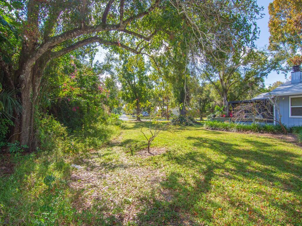 BLOCK MANOR - Residential