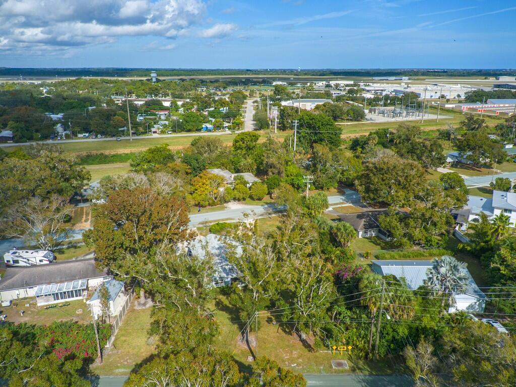 BLOCK MANOR - Residential