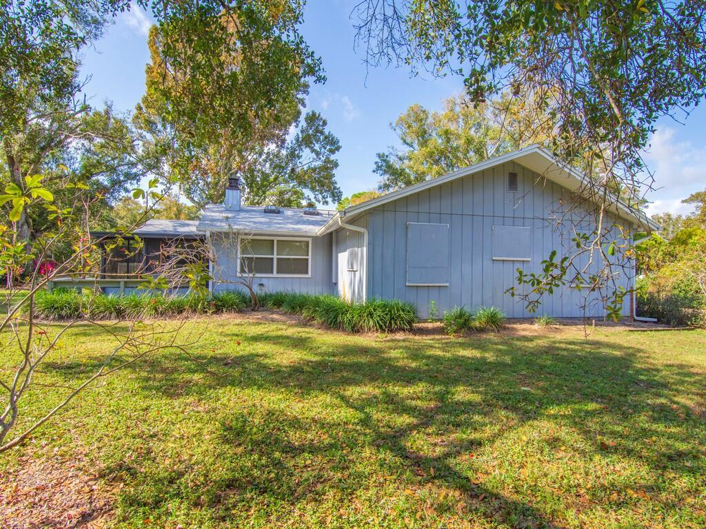 BLOCK MANOR - Residential