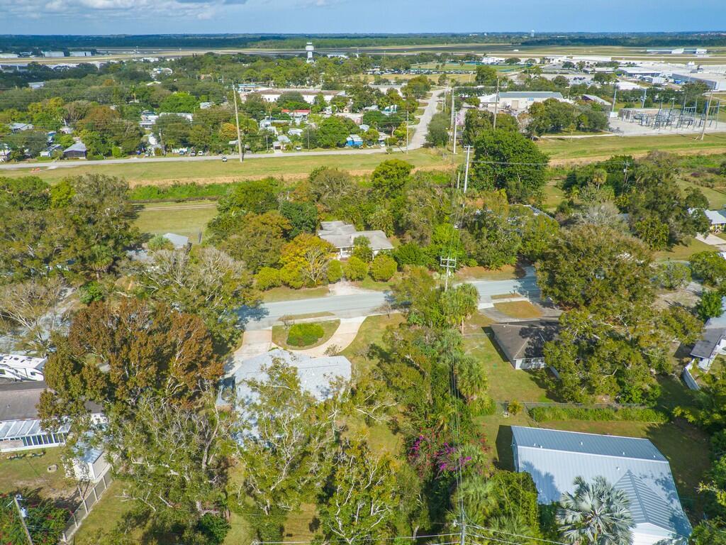 BLOCK MANOR - Residential