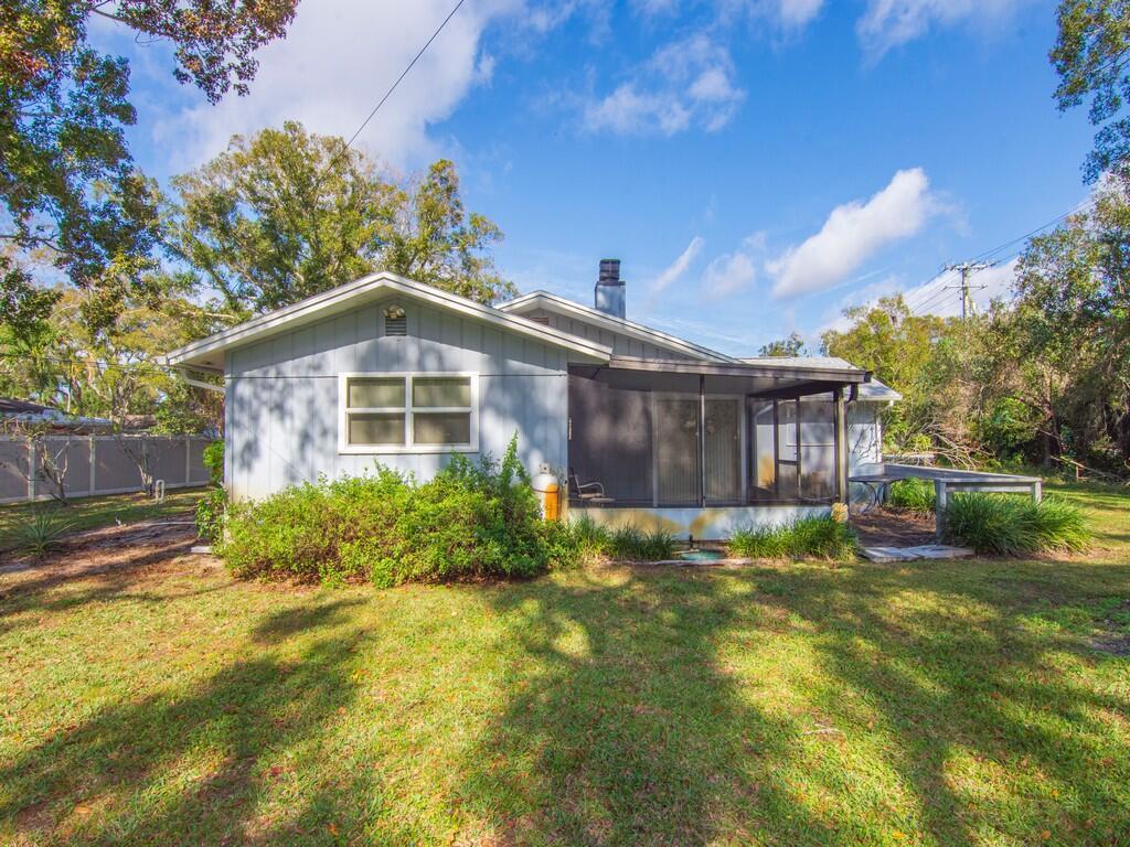 BLOCK MANOR - Residential