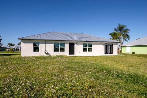 A home in Okeechobee