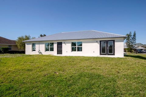 A home in Okeechobee