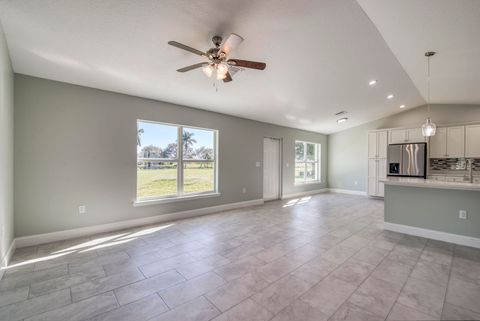 A home in Okeechobee