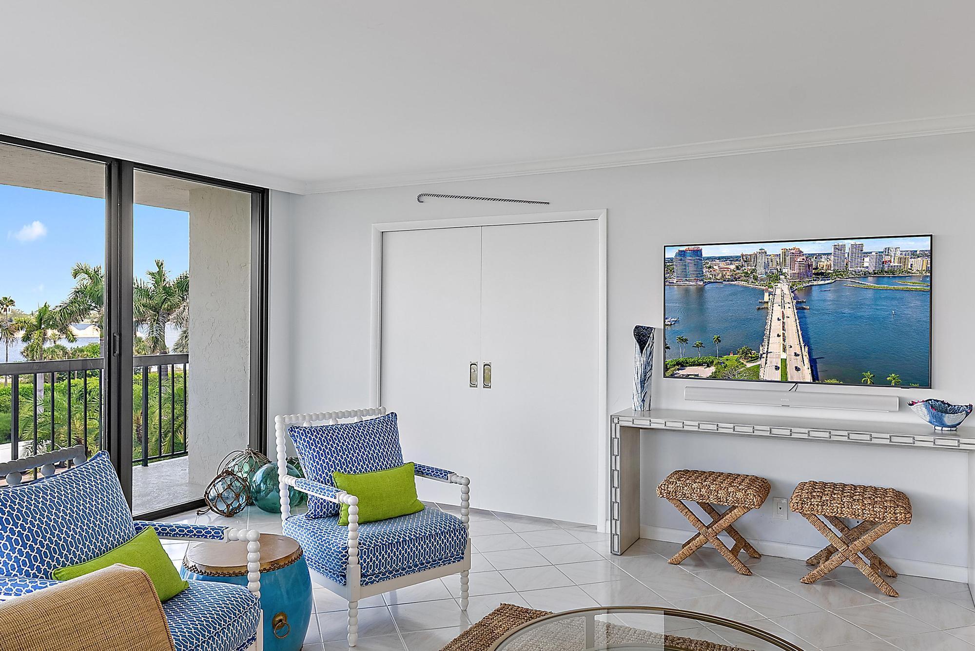 EMERAUDE CONDO - Residential Lease