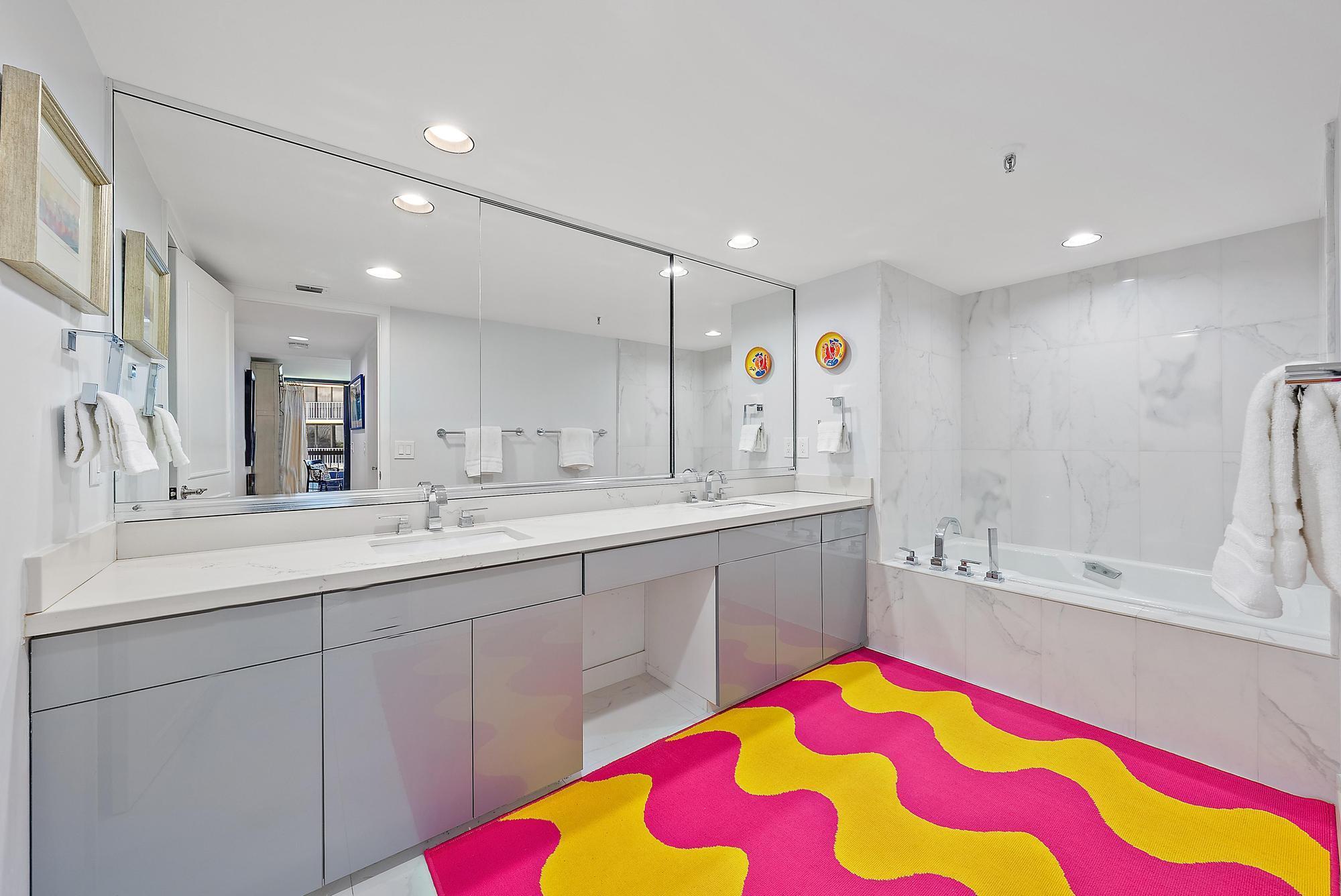 EMERAUDE CONDO - Residential Lease