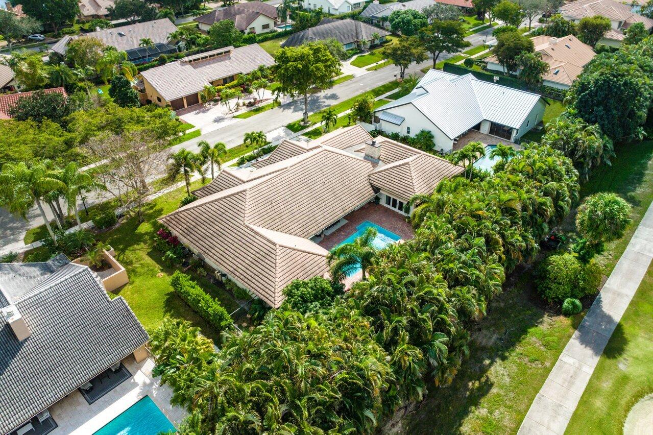 WOODFIELD HUNT CLUB - Residential