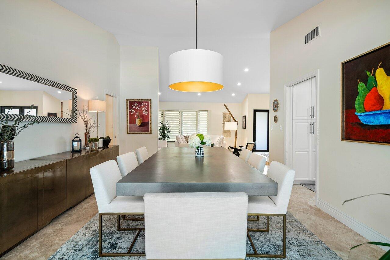 WOODFIELD HUNT CLUB - Residential