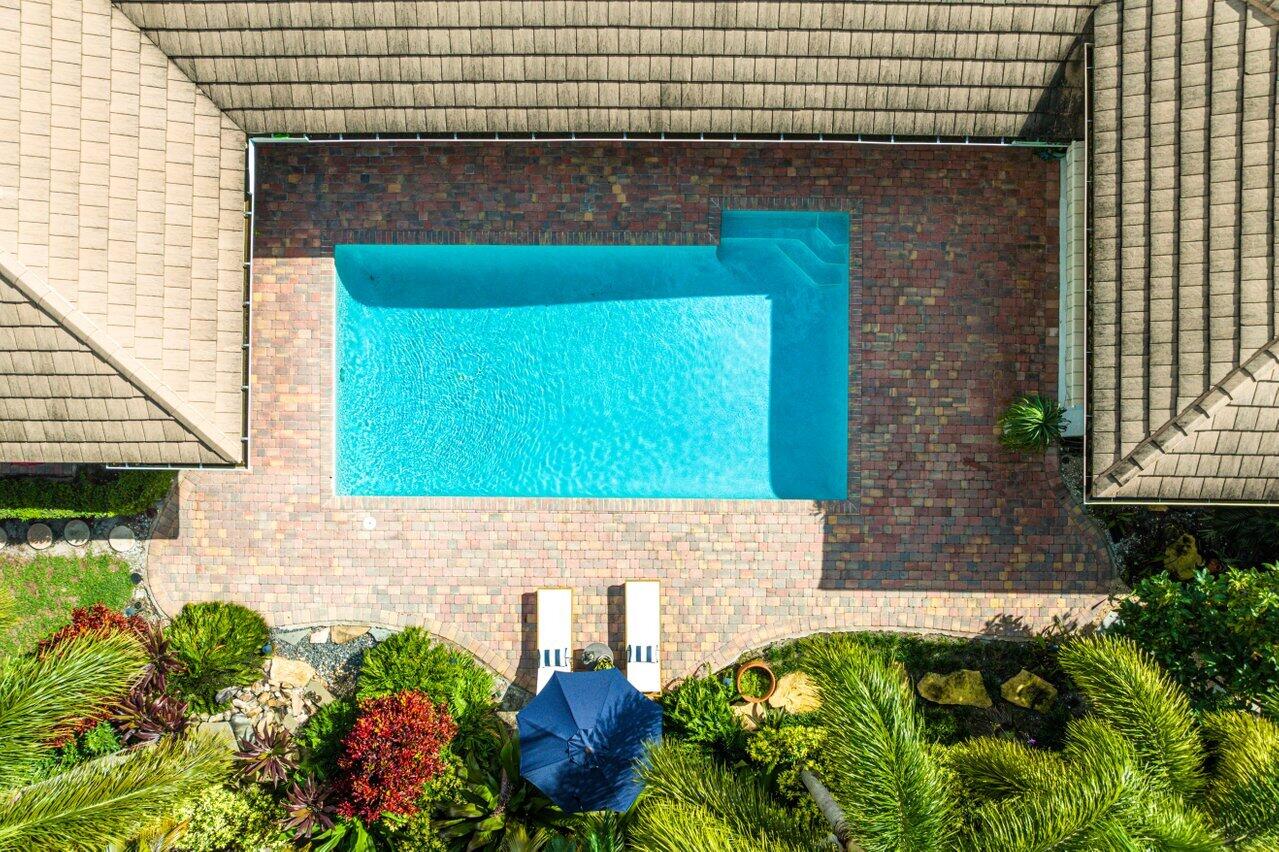 WOODFIELD HUNT CLUB - Residential
