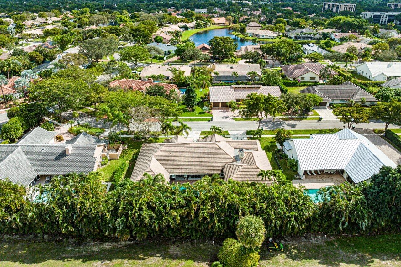 WOODFIELD HUNT CLUB - Residential