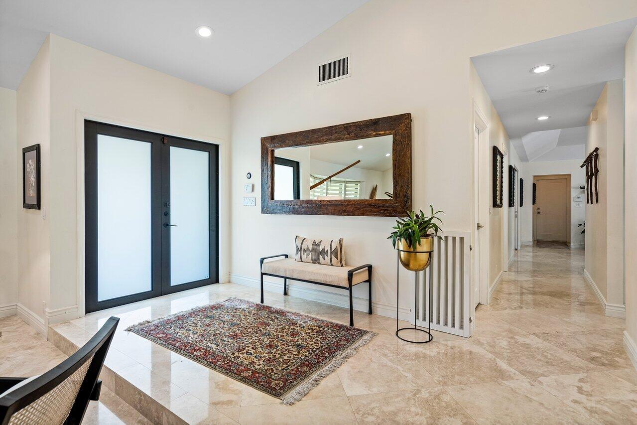 WOODFIELD HUNT CLUB - Residential