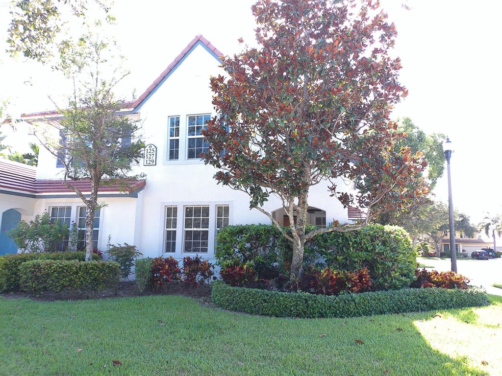 Photo of 127 Evergrene Parkway, Palm Beach Gardens, FL 33410 (MLS # R11012626)