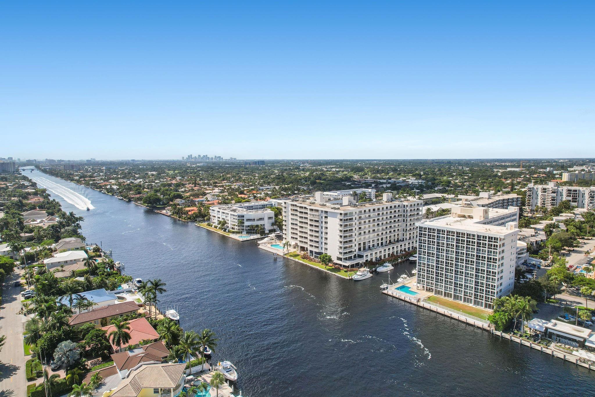 The Royal Mariner Condo - Residential Lease