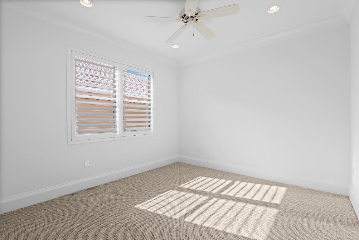 CANYON ISLES - Residential