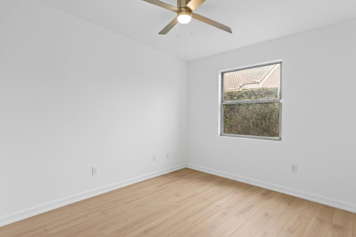 CANYON ISLES - Residential