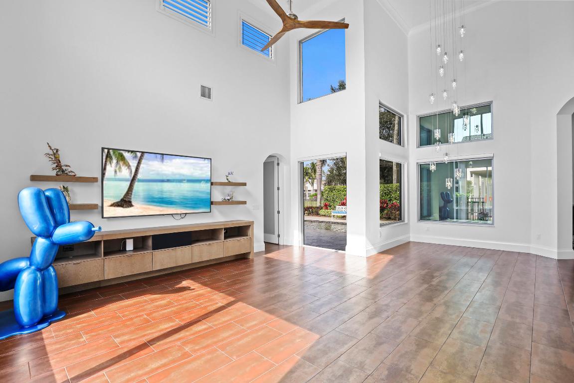 CANYON ISLES - Residential