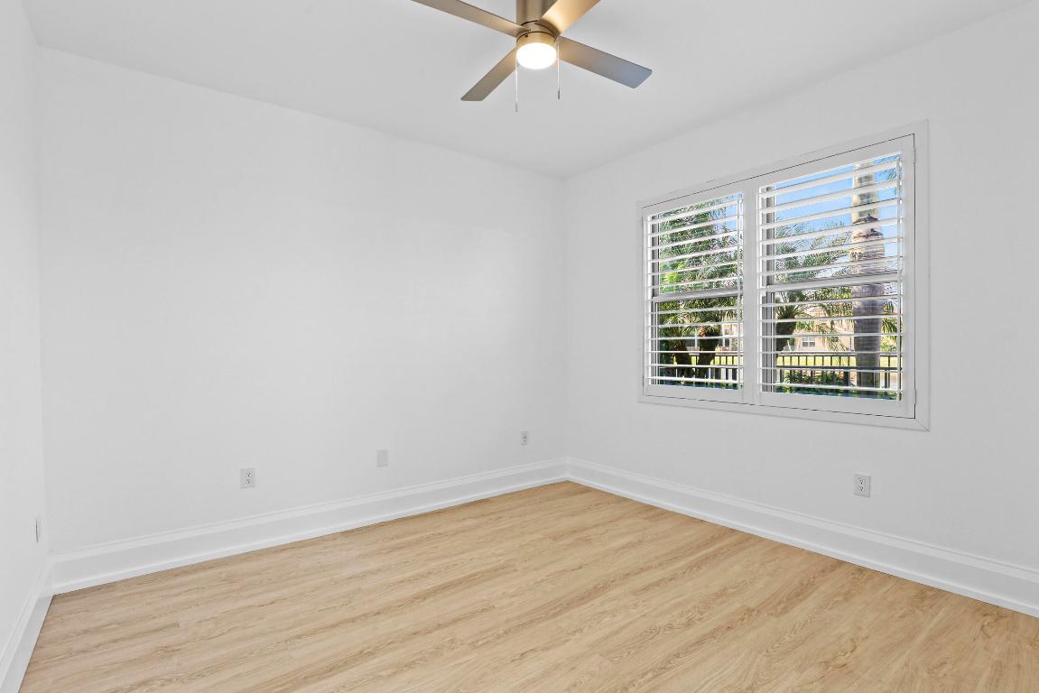 CANYON ISLES - Residential