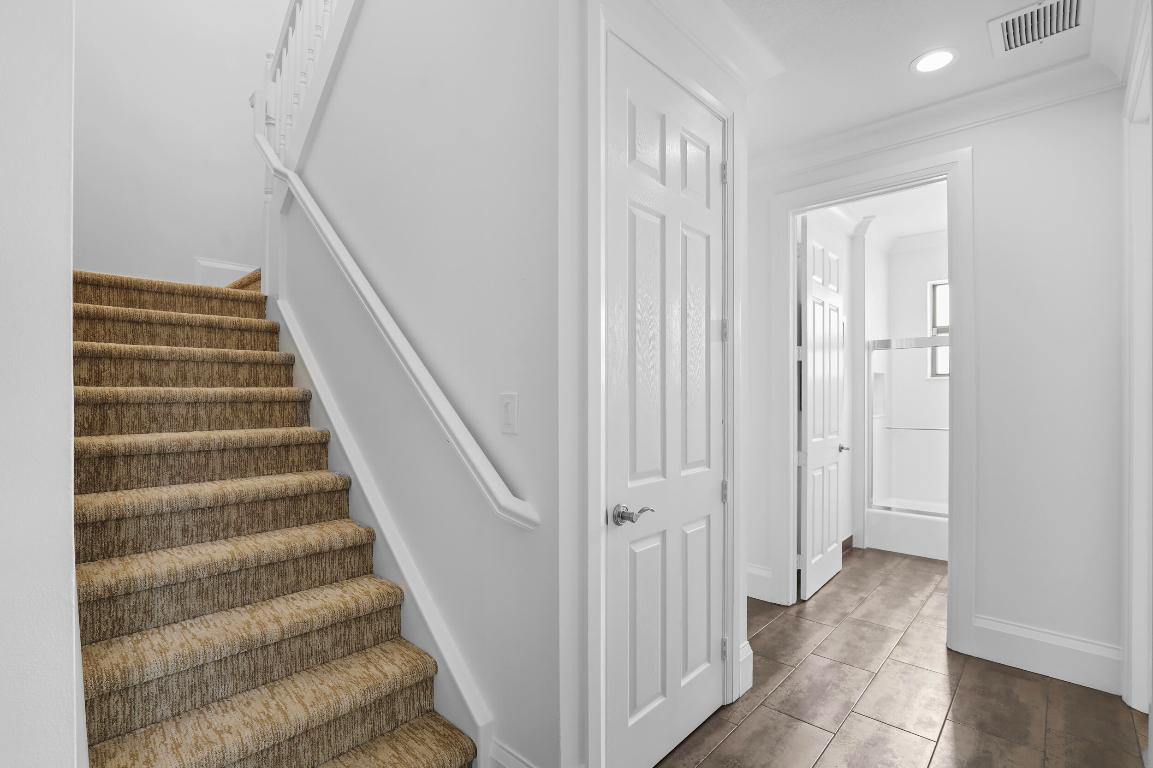 CANYON ISLES - Residential